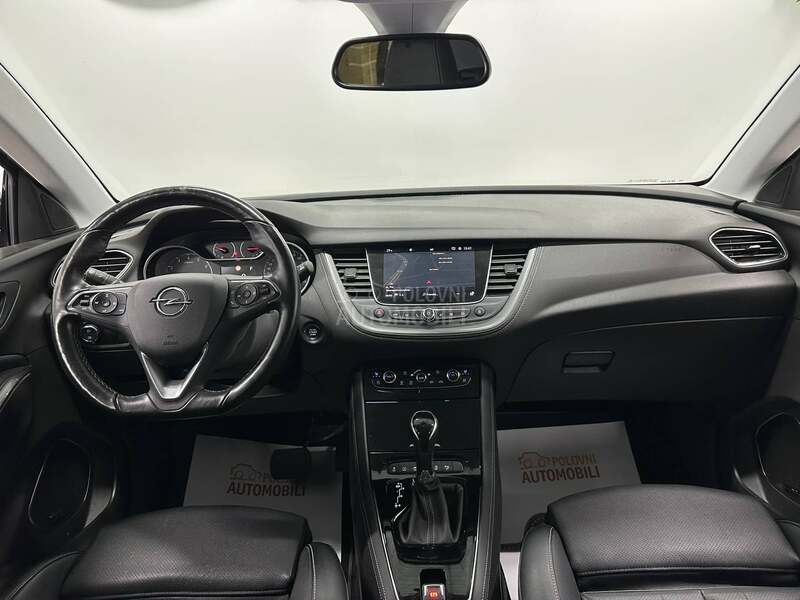 Opel Grandland X 1.2 INNOVATION