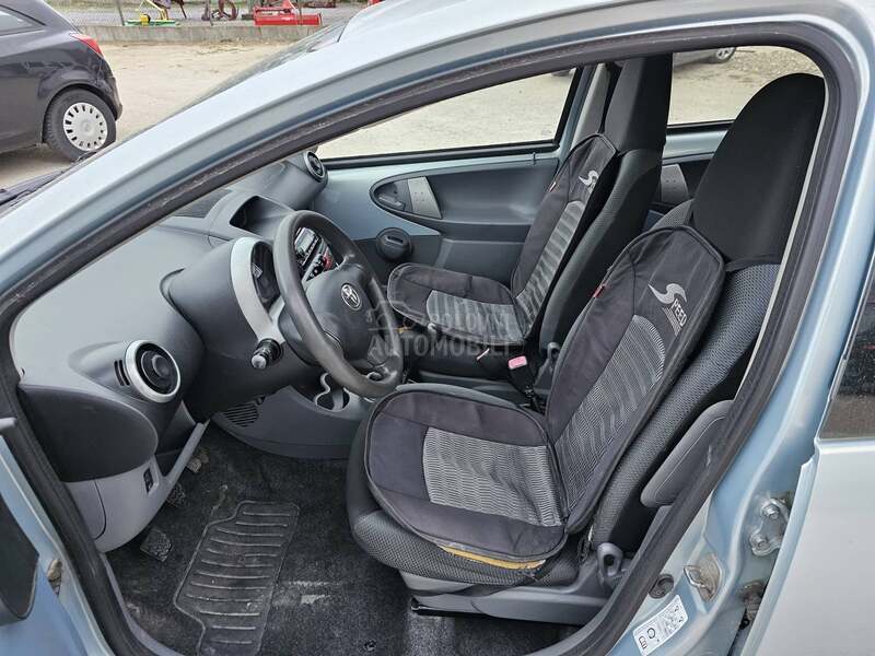 Toyota Aygo 1,0 L iz CH