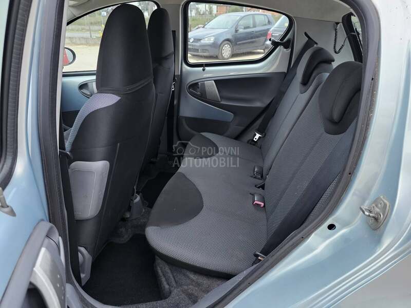 Toyota Aygo 1,0 L iz CH