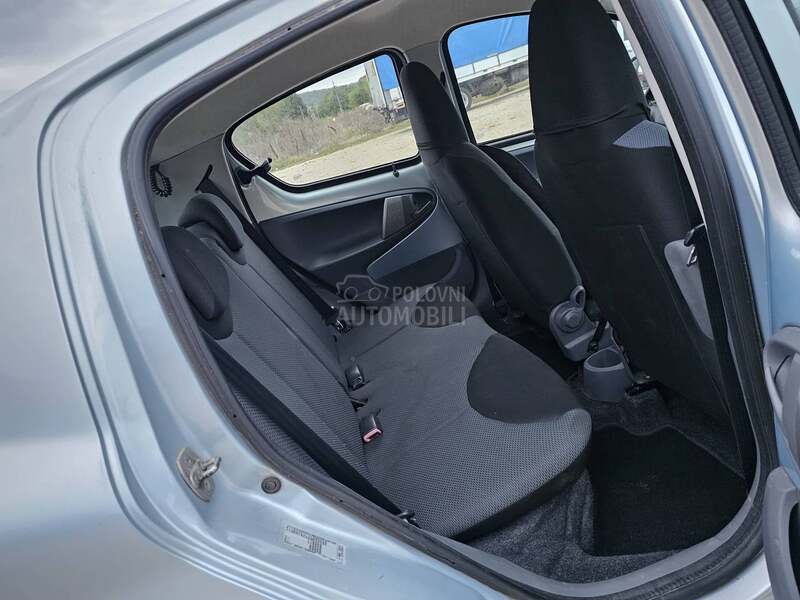 Toyota Aygo 1,0 L iz CH