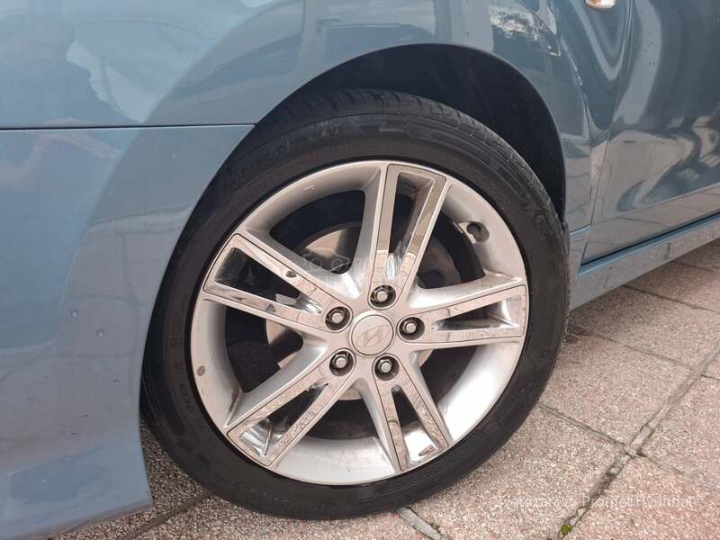 Hyundai i30 1.4 DOHC CW