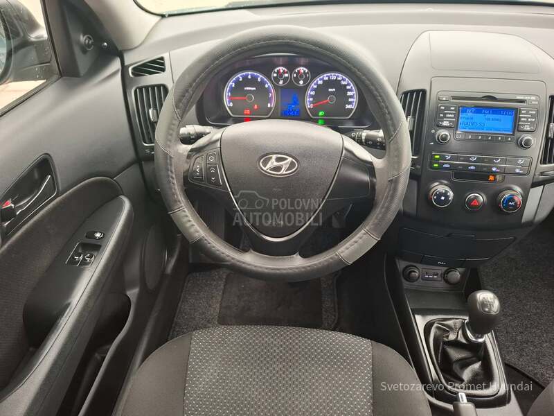 Hyundai i30 1.4 DOHC CW