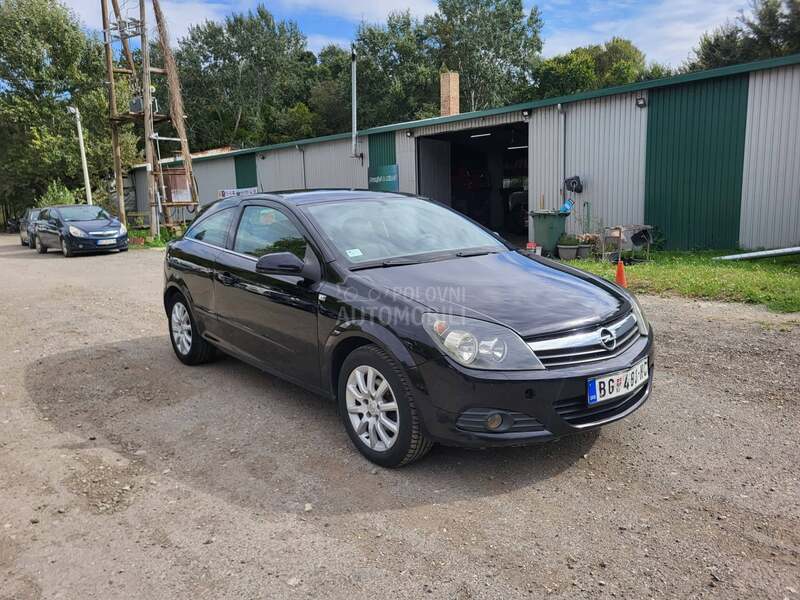 Opel Astra H 1.7 GTC