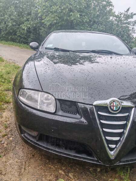 Alfa Romeo GT 1.9 jtd