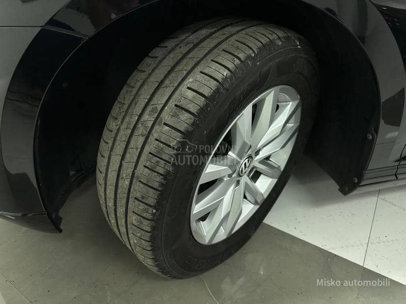 Volkswagen Passat B8 2.0 TDI Acc Nav Led