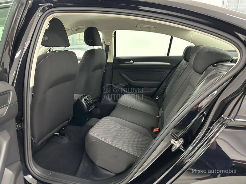 Volkswagen Passat B8 2.0 TDI Acc Nav Led