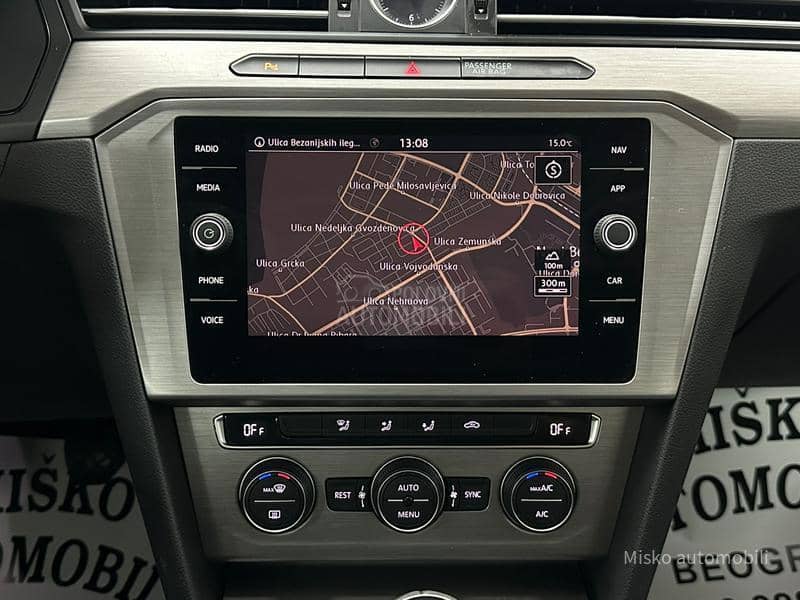 Volkswagen Passat B8 2.0 TDI Acc Nav Led