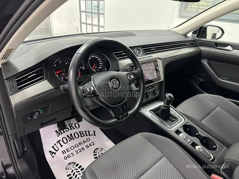 Volkswagen Passat B8 2.0 TDI Acc Nav Led