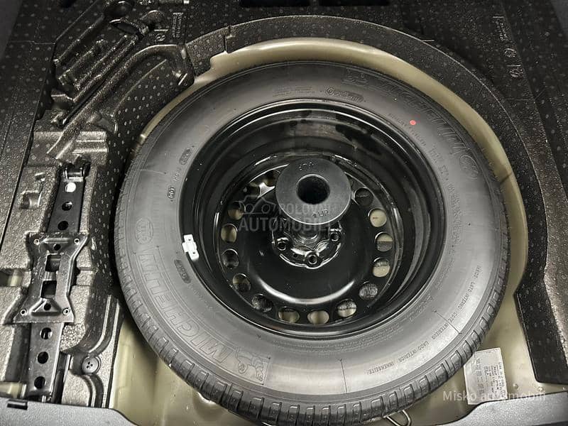 Volkswagen Passat B8 2.0 TDI Acc Nav Led