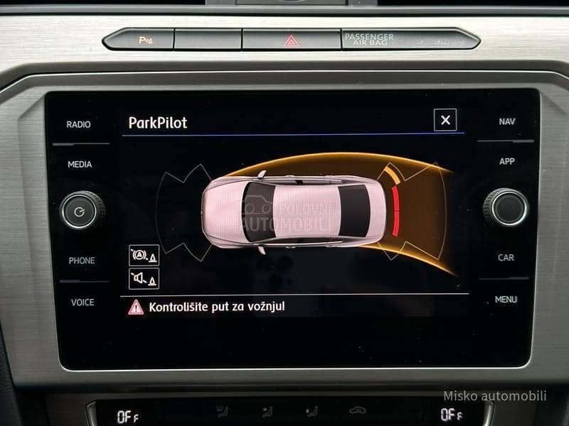 Volkswagen Passat B8 2.0 TDI Acc Nav Led