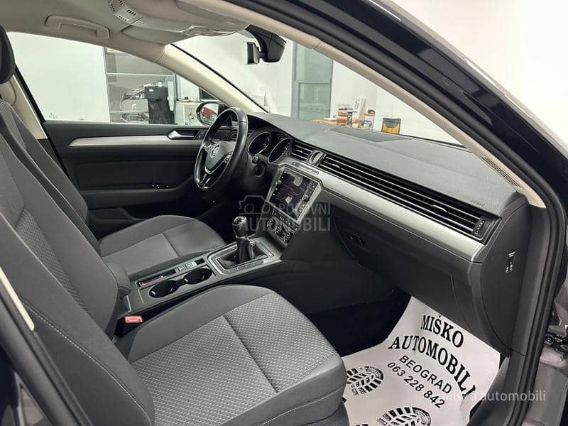 Volkswagen Passat B8 2.0 TDI Acc Nav Led