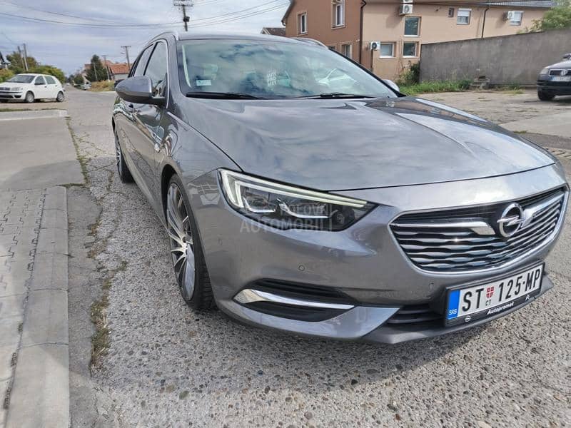 Opel Insignia 