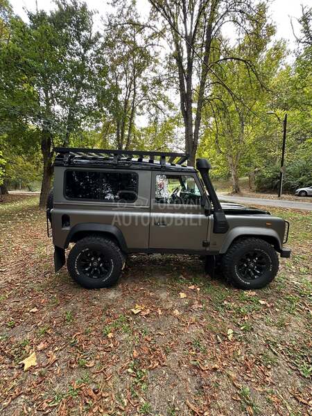 Land Rover Defender 2.5 TD5
