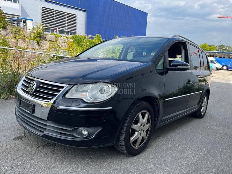 Volkswagen Touran 1.4tsi