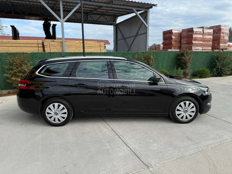 Peugeot 308 1.2 PURETECH