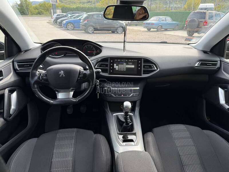 Peugeot 308 1.2 PURETECH