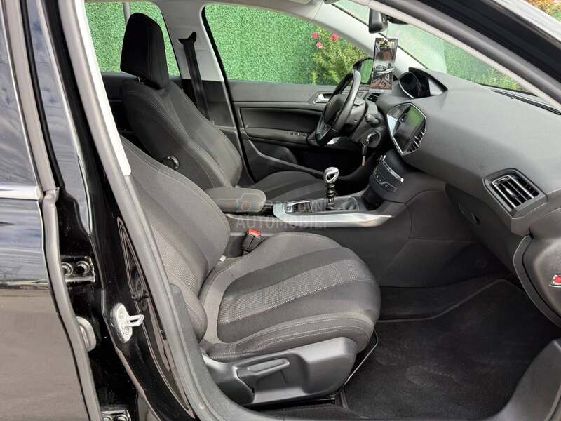 Peugeot 308 1.2 PURETECH