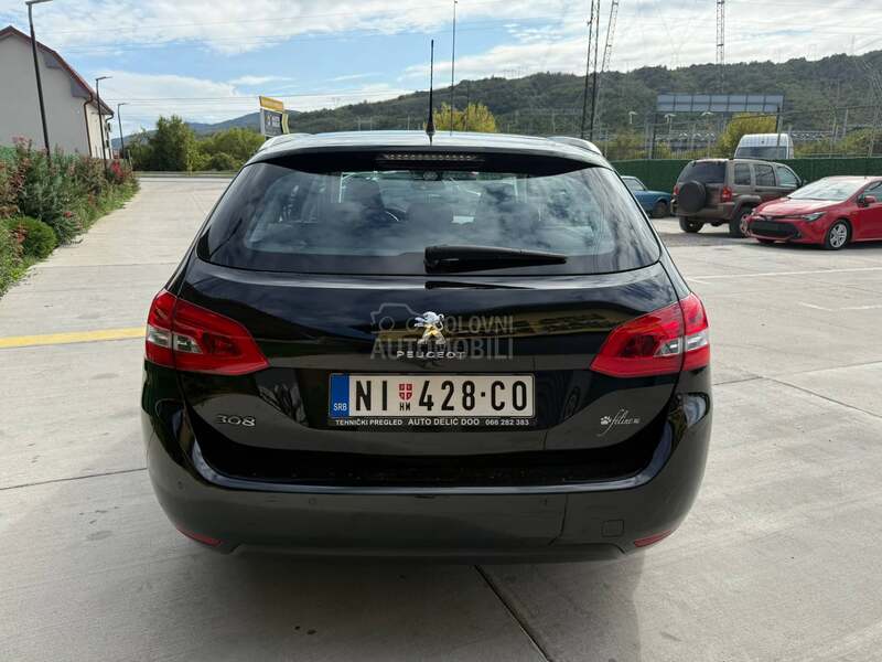 Peugeot 308 1.2 PURETECH