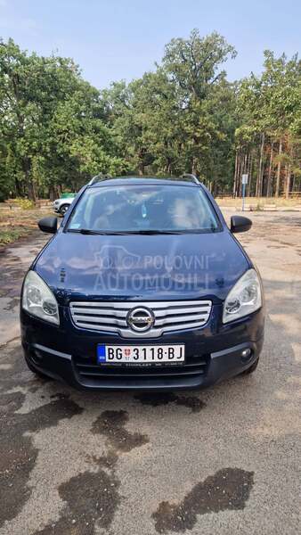 Nissan Qashqai + 2 