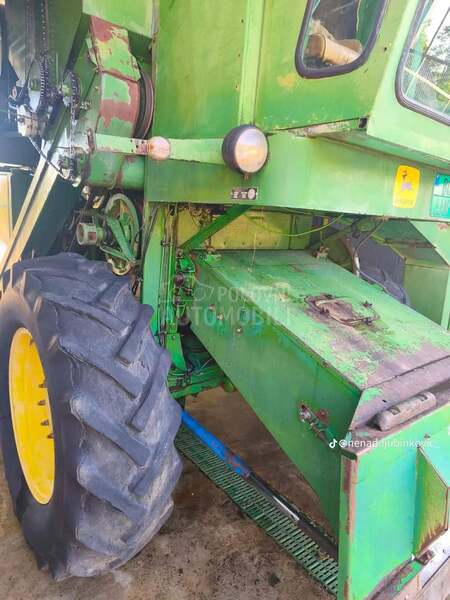 John Deere 960