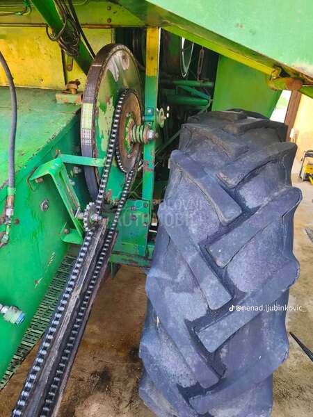 John Deere 960