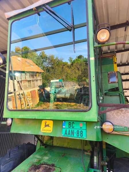 John Deere 960