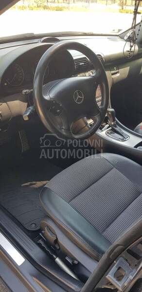 Mercedes Benz C 220 w203