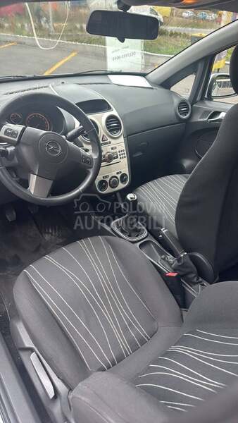 Opel Corsa D 