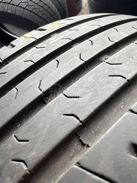 Continental 215/60 R17 Letnja