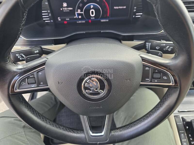 Škoda Superb TOTALNI FUL