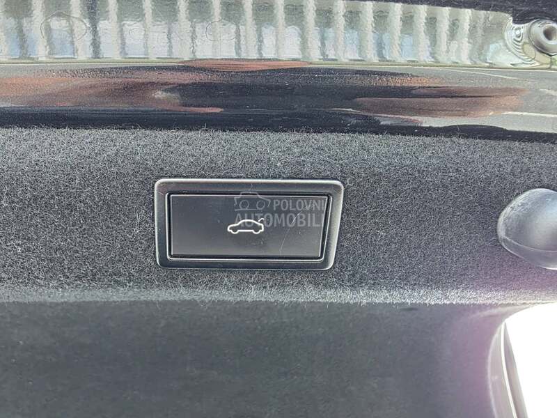 Škoda Superb TOTALNI FUL