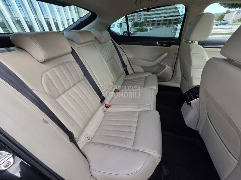 Škoda Superb TOTALNI FUL