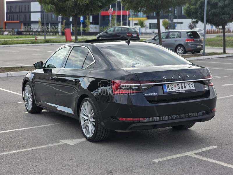 Škoda Superb TOTALNI FUL