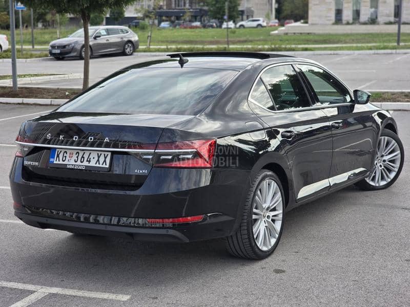Škoda Superb TOTALNI FUL