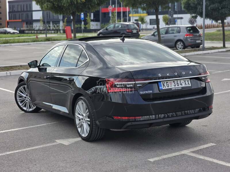 Škoda Superb TOTALNI FUL