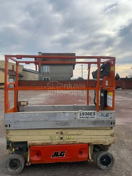 JLG 1930 es