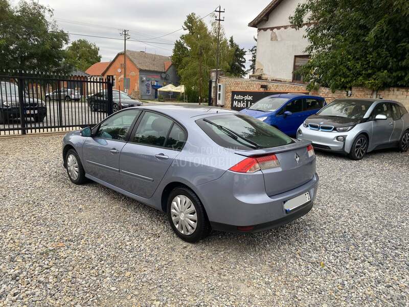Renault Laguna 