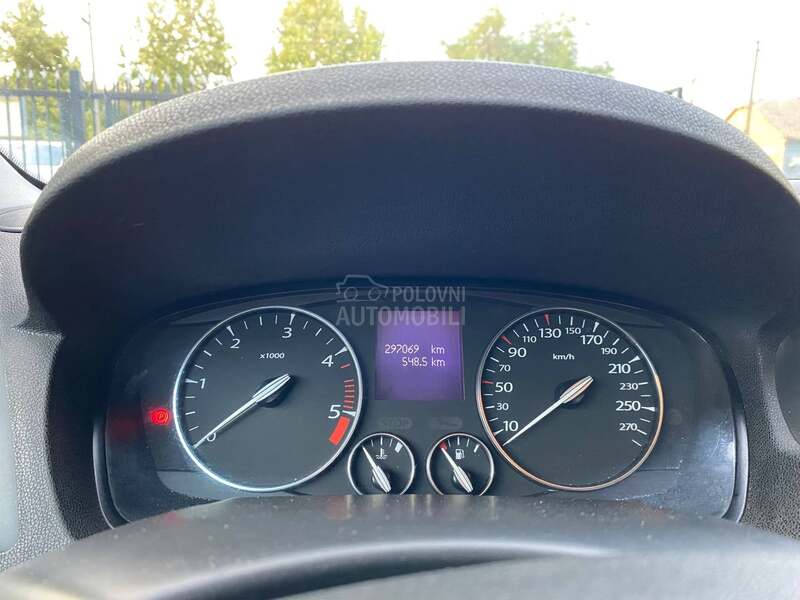 Renault Laguna 