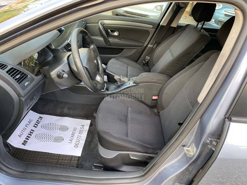 Renault Laguna 