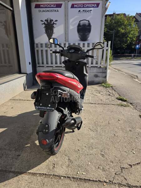 Piaggio pure jet nrg