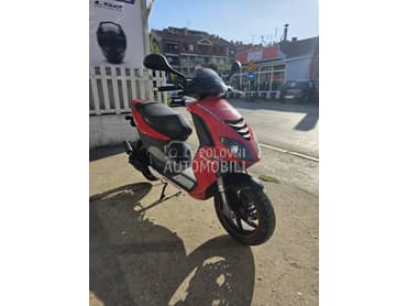 Piaggio pure jet nrg