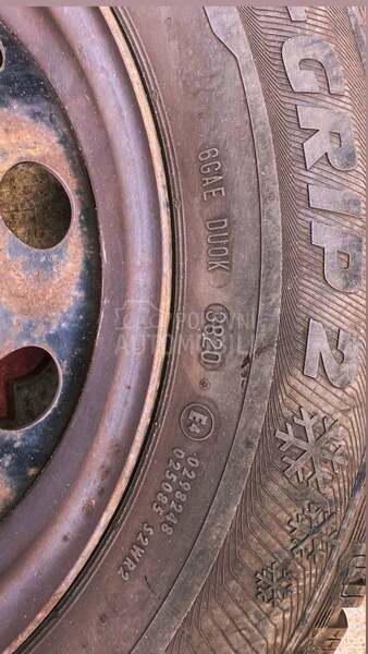 Semperit 195/65 R15 Zimska