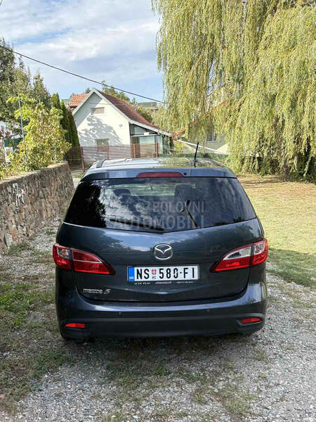 Mazda 5 
