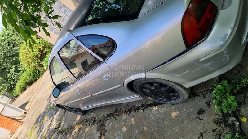 Opel Vectra B 