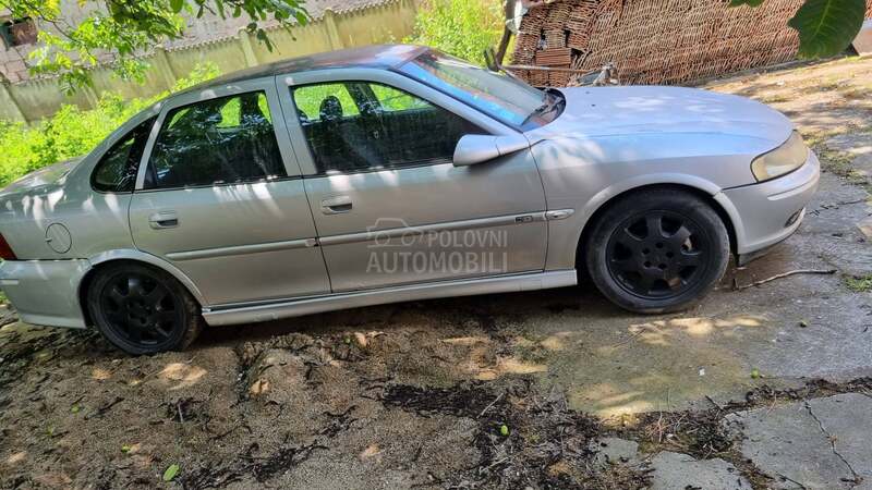 Opel Vectra B 