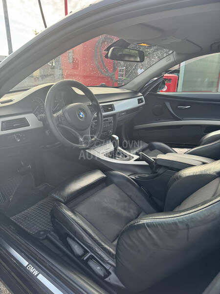 BMW 320 e92