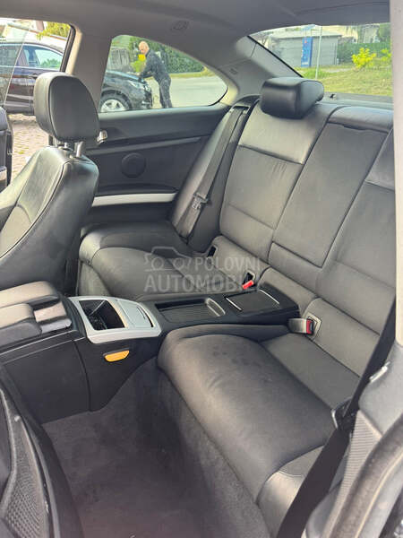 BMW 320 e92