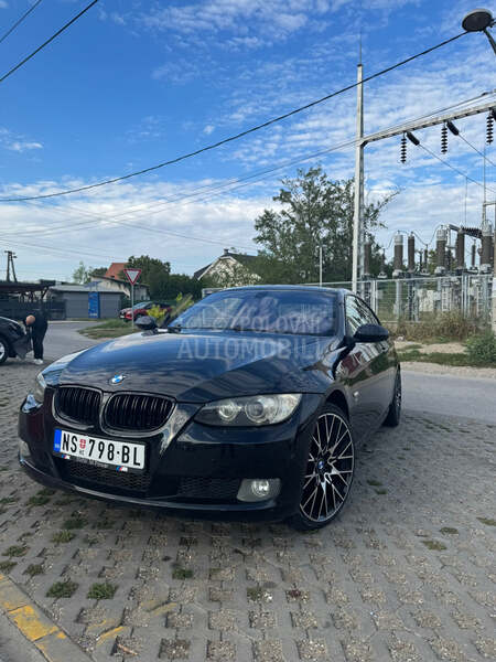 BMW 320 e92