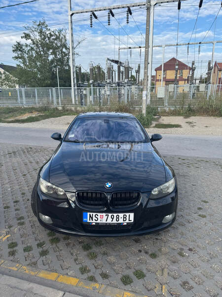BMW 320 e92