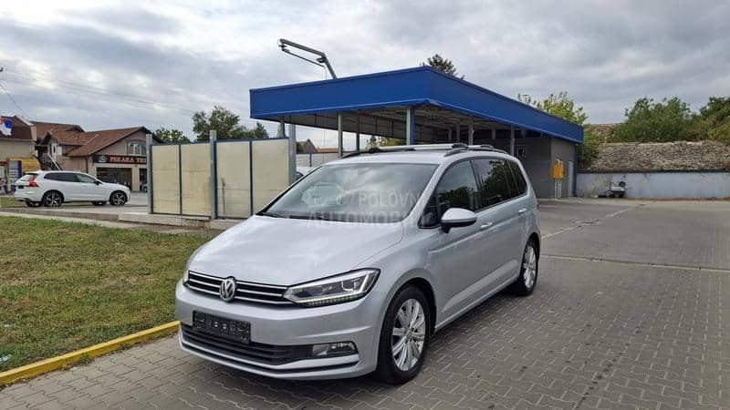 Volkswagen Touran 1.4b DSG 7s nav